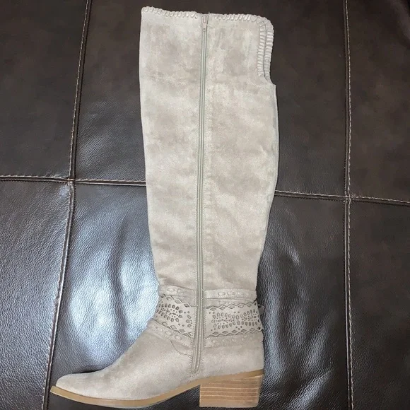 Knee High Boots - Picture 3 of 5